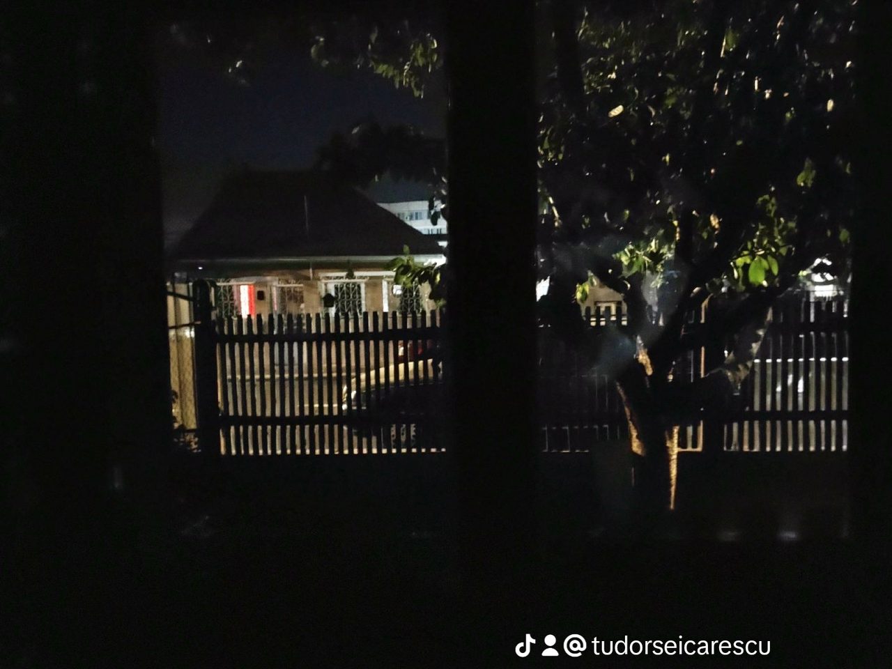 Fatada principala a casei de inchiriat de pe strada Bicaz 8, Buzau